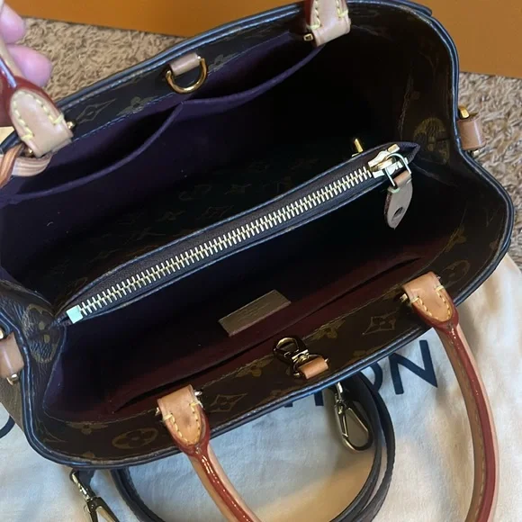Louis Vuitton Montaigne Monogram BB - Picture 9 of 17